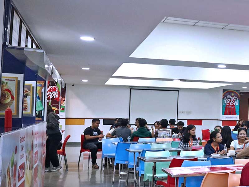 cafeteria04